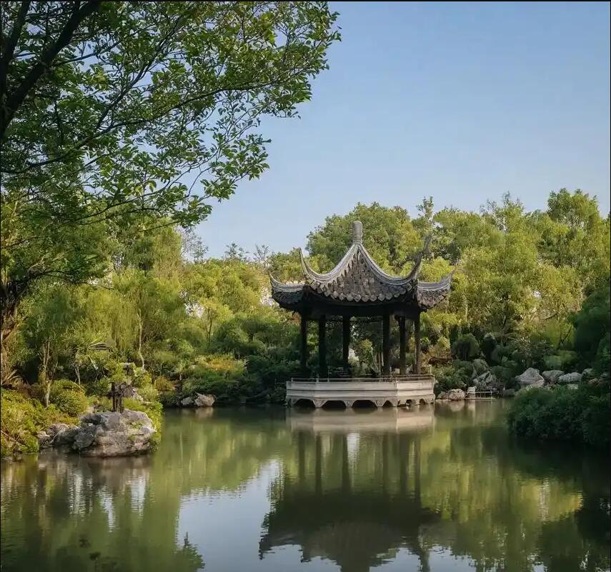 京山县访风餐饮有限公司